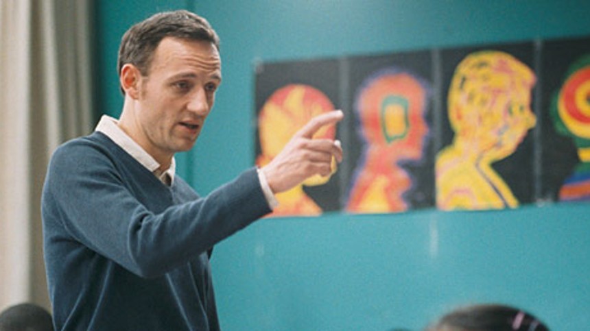 Han stiller spørgsmål uden svar