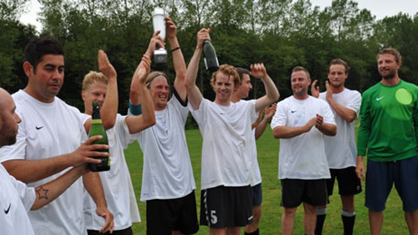 Zentropa generobrer fodboldtronen