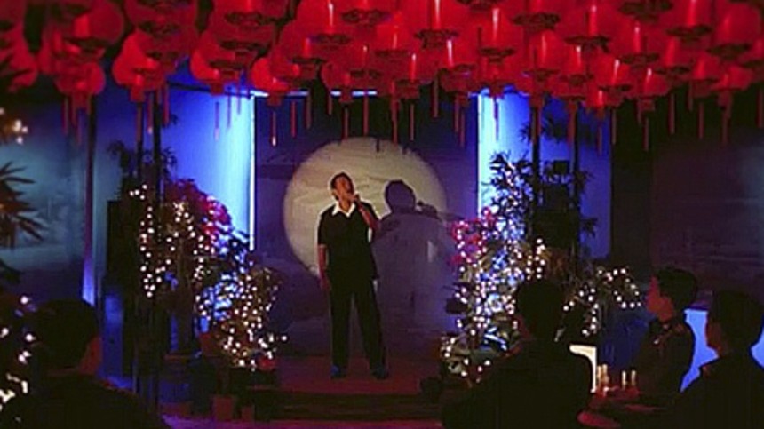 Refn gør thailandsk karaoke cool