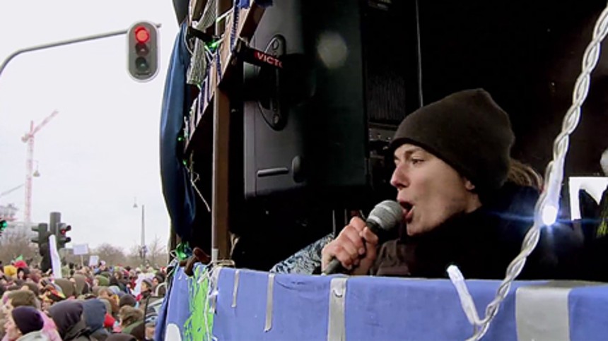 I skal bare klø dem med de stave!