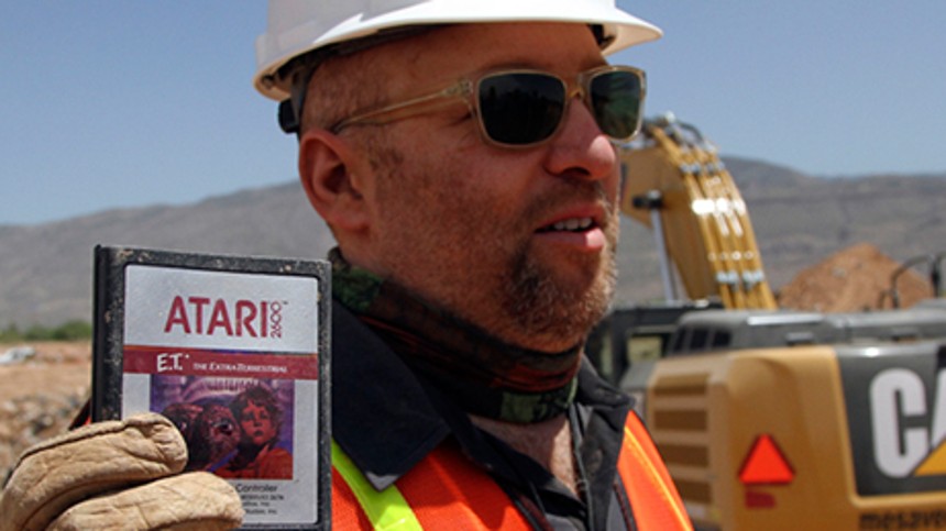 Filmhold finder glemt spil i ørkenen