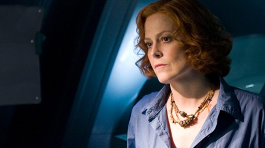 Sigourney Weaver genopstår fra de døde