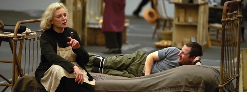 Lauren Bacall er død