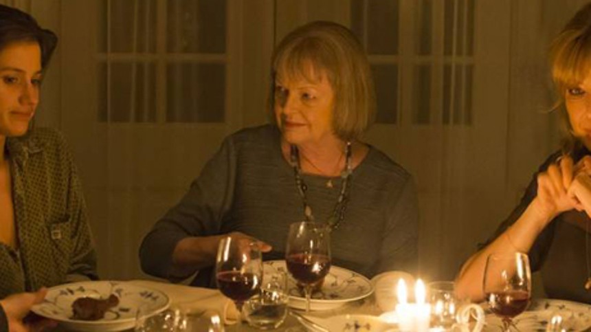 Bille August gør valget for nemt