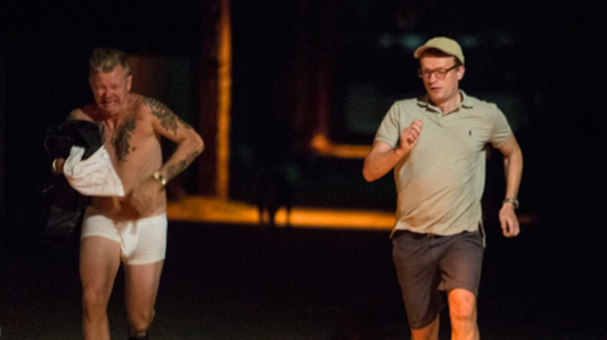 Billetsalget for Klovn falder 40 procent 