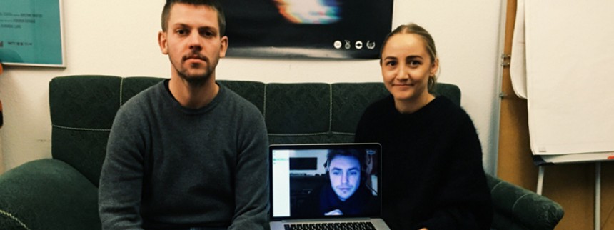 Fra oprørsk alternativ til etableret parallelklasse