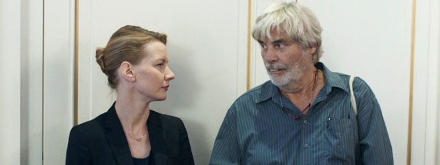 Stjer­ne­ba­ro­me­te­ret peger på komedie