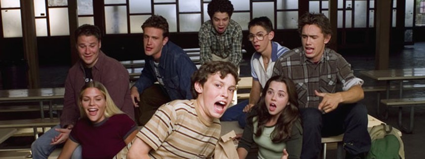 Serier på C More Play