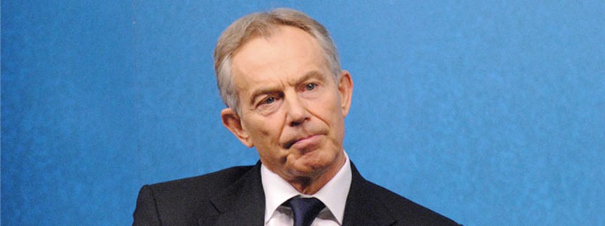 Amy-folk pønser på film om Tony Blair