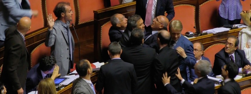 Når folket kommer til magten