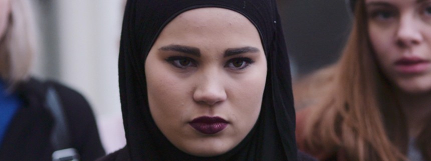 Første klip af Skam er online