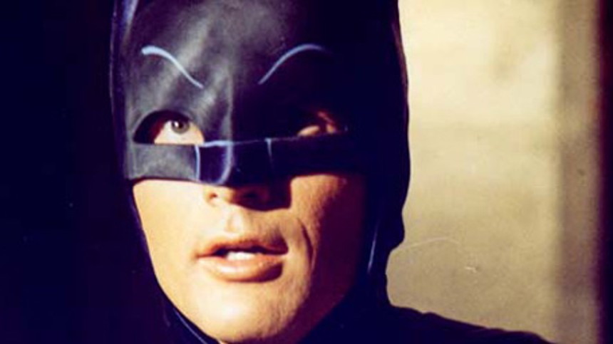 Adam West er død