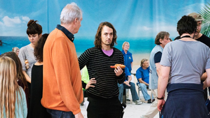 ”Vi er alle outsidere”