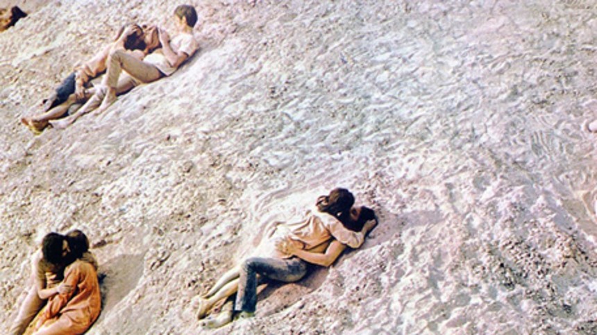 Ung­doms­op­rø­rets fremmede landskab