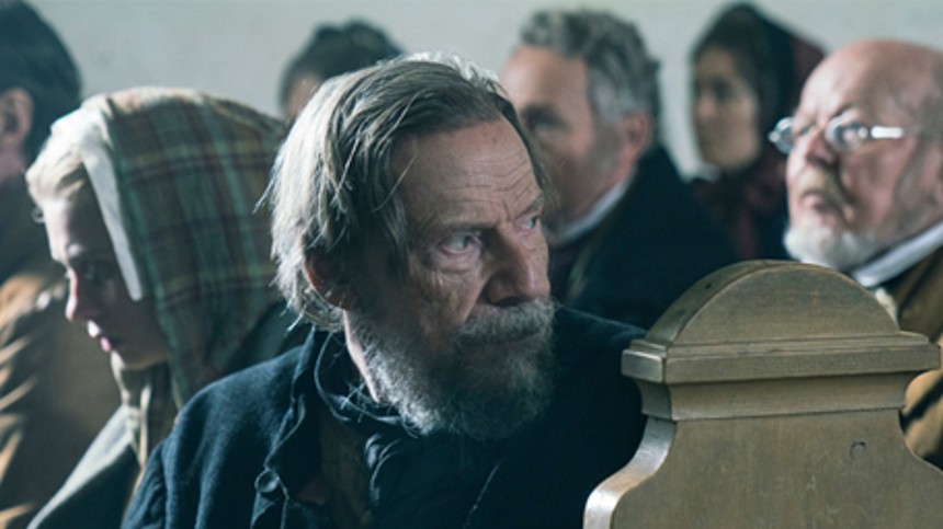 Jesper Christensen brillerer