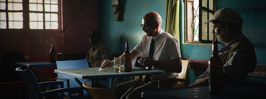 Mads Brügger peger på et muligt folkedrab