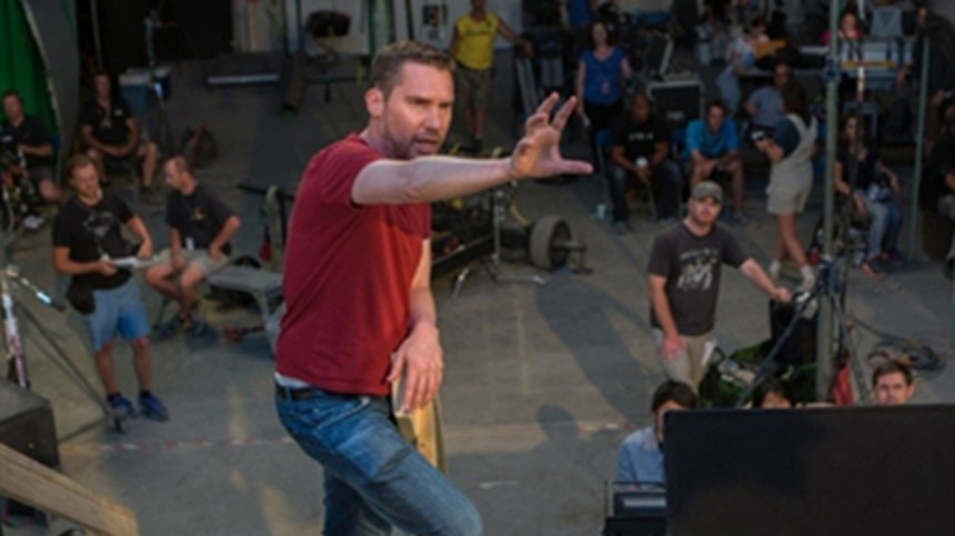 Over­grebs­ankla­get instruktør fortsætter