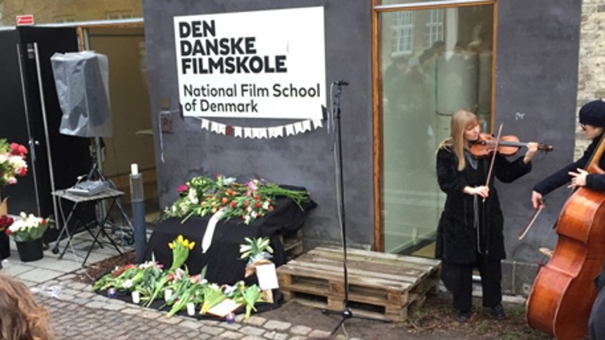 En masse kærlighed og en begravelse