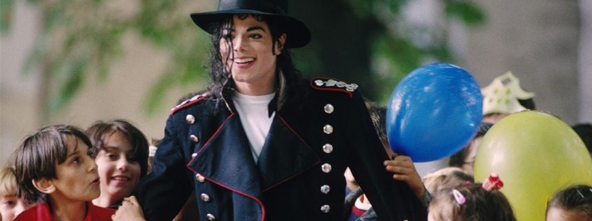 Døm Michael Ja­ck­son-​do­ku­men­tar ved selvsyn