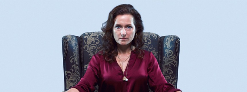 Sidse Babett Knudsen som barsk mafiamor