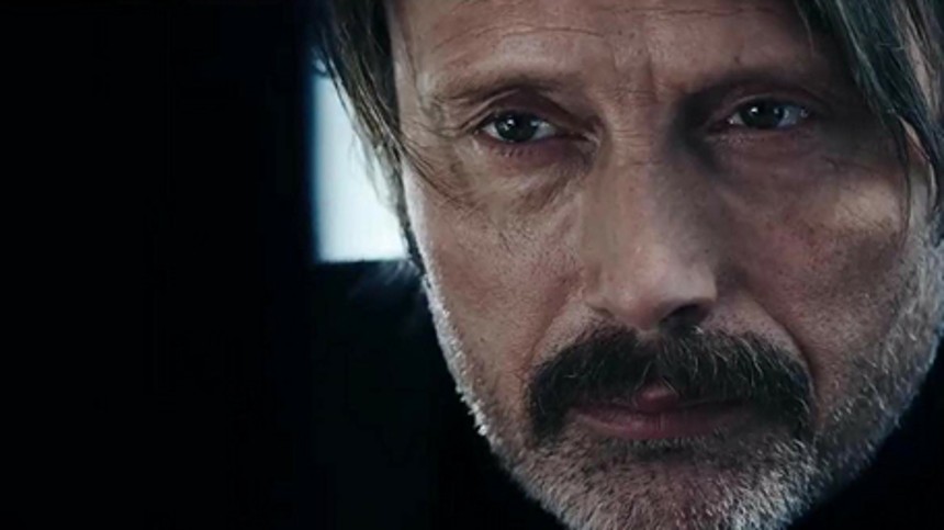 Stor instruktør til Danmark med Mikkelsen