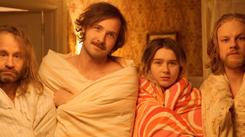 Strea­m­ingtje­ne­ster tager penge fra tv-kanaler