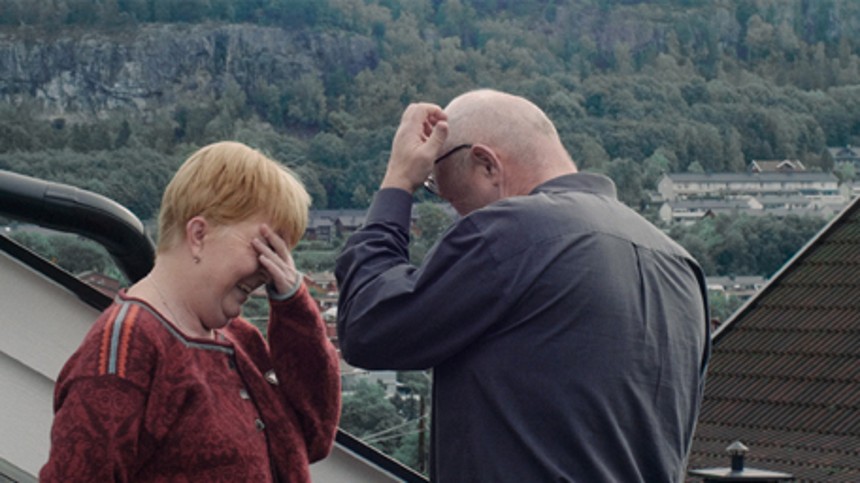 Skævt amatørkor og gamle synthesizere