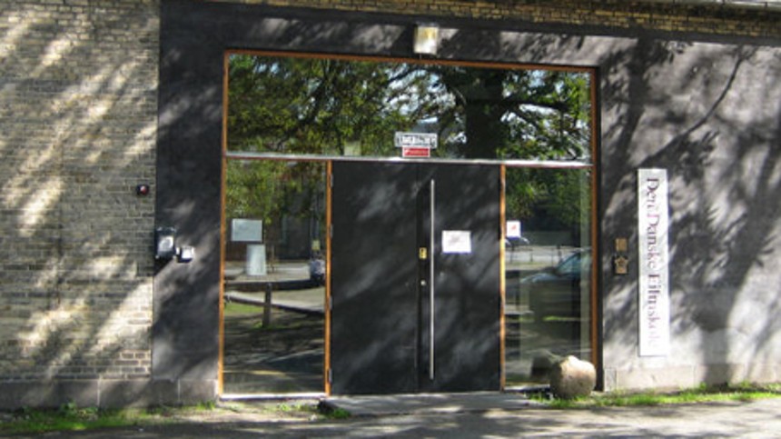 Dele af branchen støtter Filmskolens elever