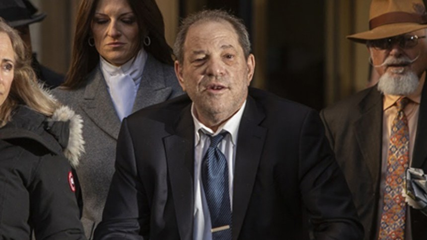 #MeToo-kvinder fejrer dom over Weinstein