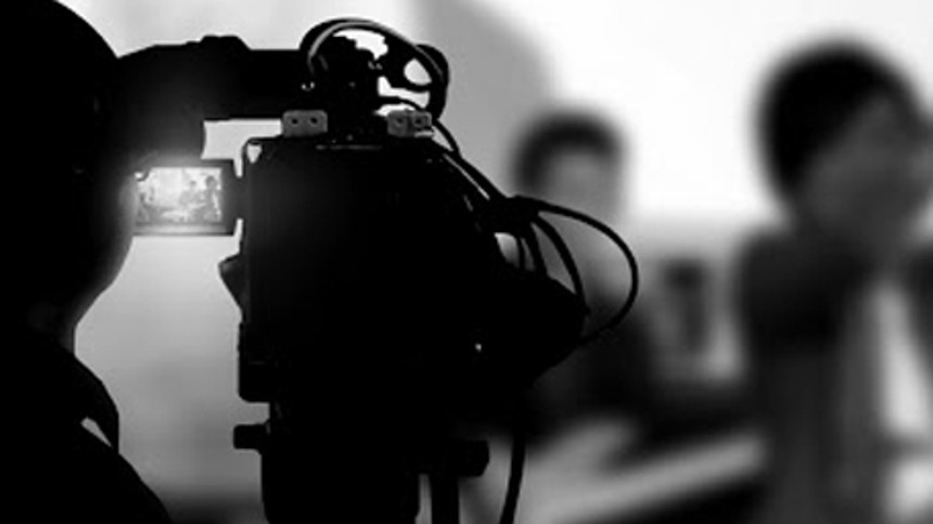 Filmbranchen anmoder om akut hjælp