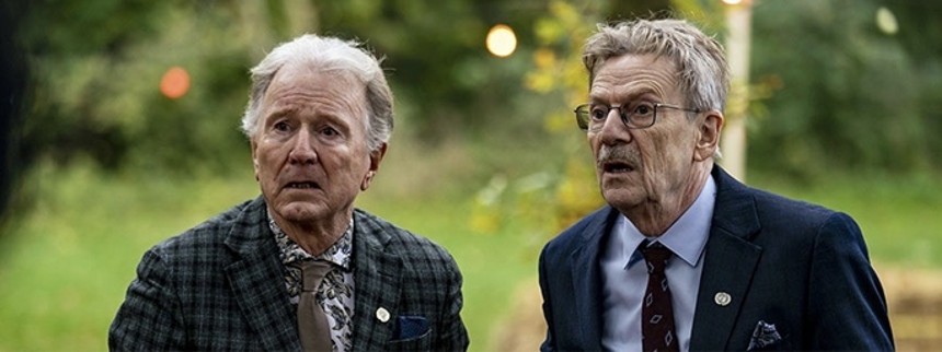 Nedlukning medfører halvering af biografdriften