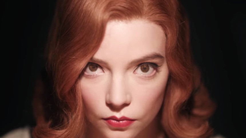 Med guldske bagi og fronten mod verden