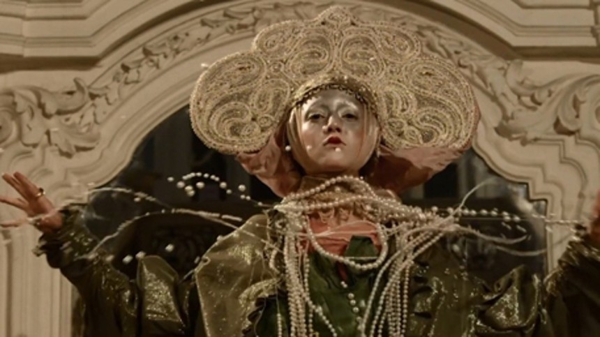 Som en Pussy Riot-video af John Waters