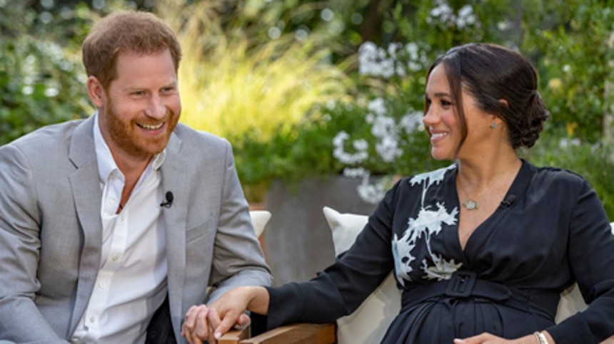 Interview ryster kongehuset og stopper tv-vært