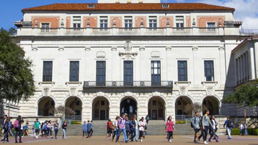 ”Film­højsko­le­læ­rer begik overgreb i Texas”