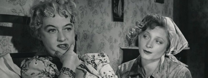 Den erotiske komedienne er død