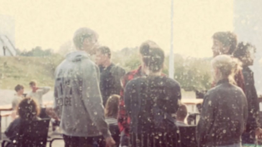 Elever kræver højsko­le­be­sty­rel­ses afgang