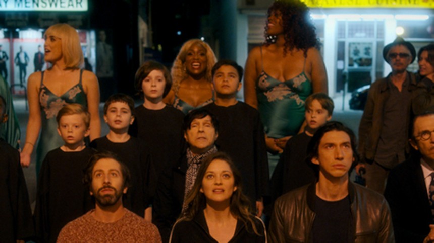 Blandet modtagelse af vild åbningsfilm i Cannes