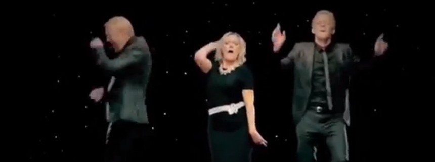 TV 2-direktør og Dyrby i Play­boy-​in­spi­re­ret video