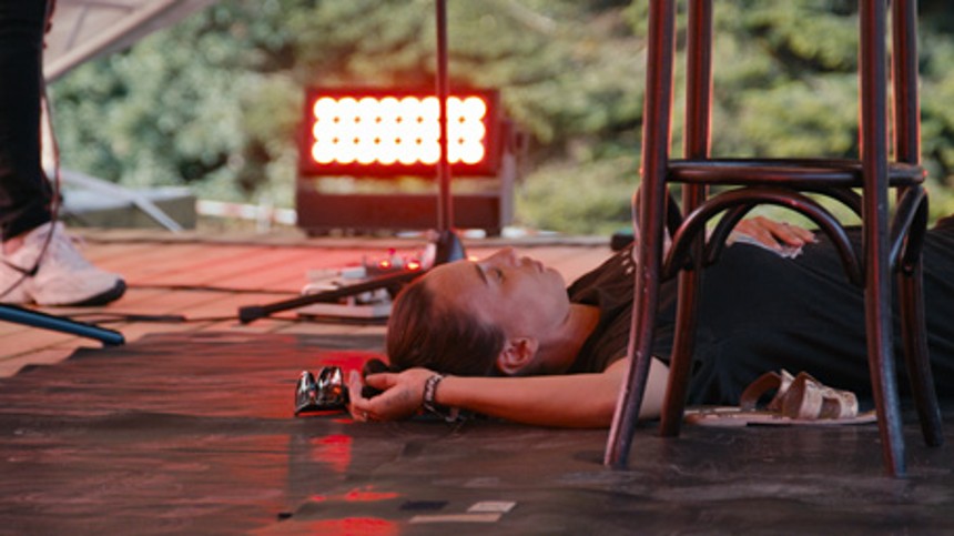 Medina langer ud efter tabloidmedier