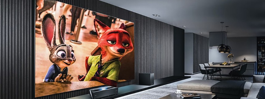 Forkæl kæresten med en aften i hjemmebiograf