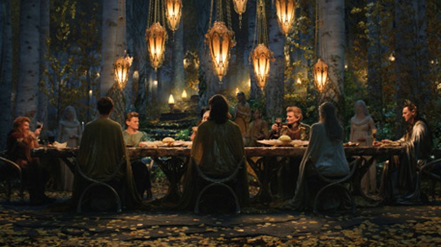 Han tager for­vent­nings­pres­set i stiv arm