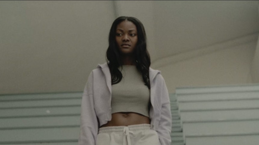 Popstjerne kaster sig frygtløst over filmkunsten