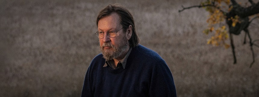 Da Lars klippede et hjørne af Ze­len­skyj-​fe­sten