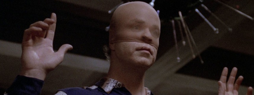 Tom Noonan gjorde ethvert billede ubehageligt