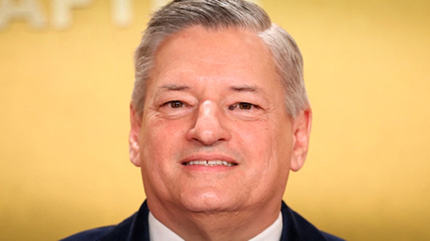 Netflix-chef bryder tavsheden efter budkrig