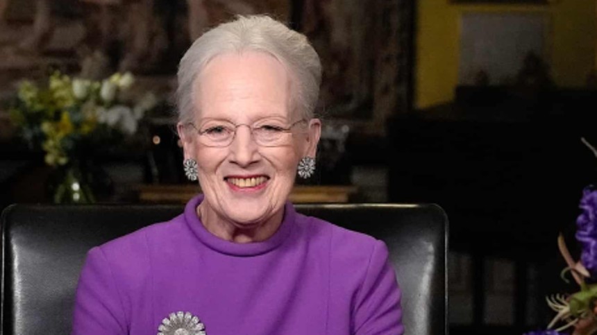 Branchefolk kritiserer Robert for dron­nin­ge­fa­dæ­se