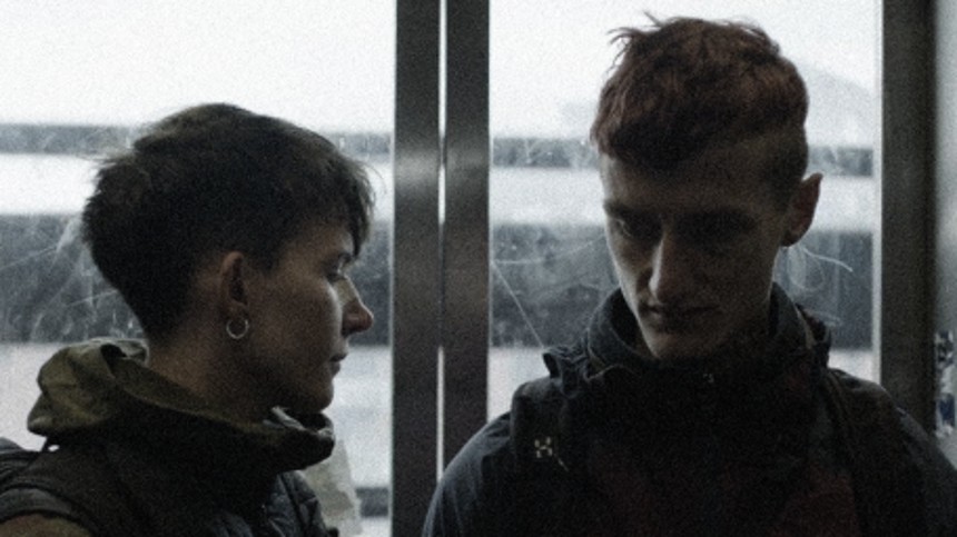 Fra den røde løber og direkte på dagpenge