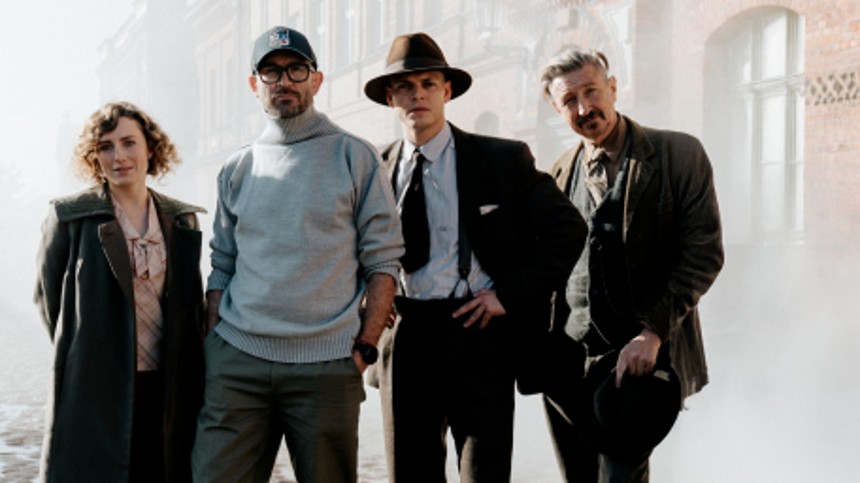 Christoffer Boe laver film om Rejseholdet