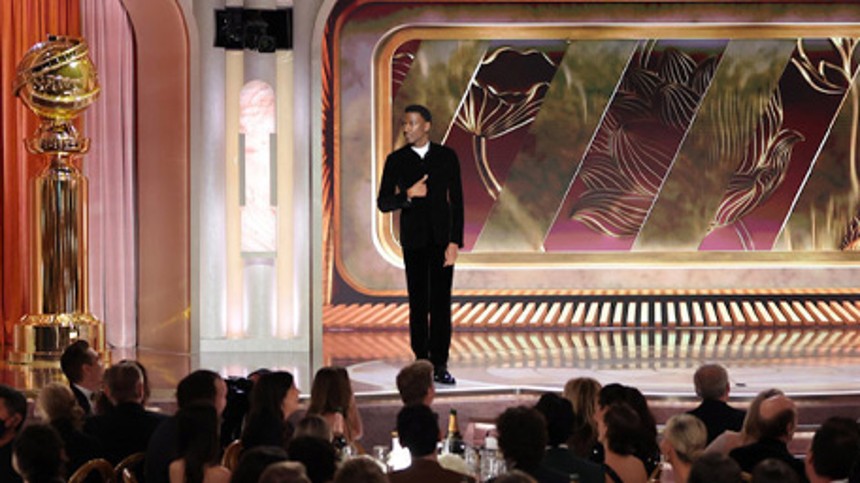 Omstridt kri­ti­ker­for­e­ning lukker